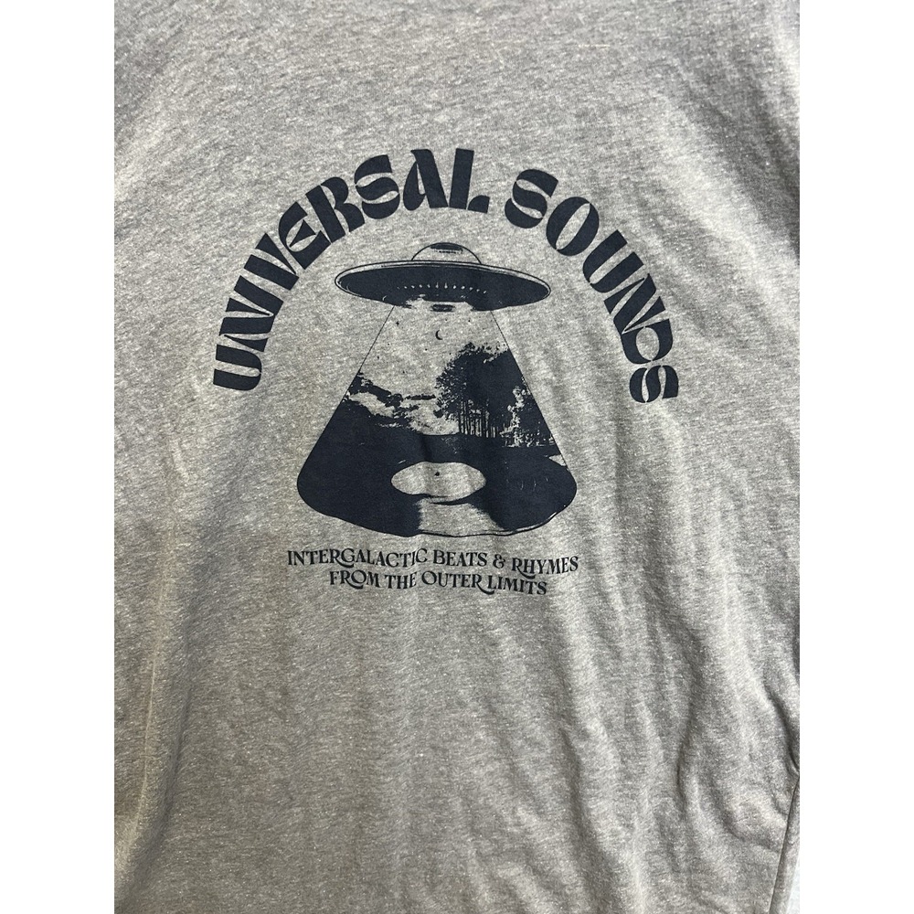 Old Navy Mens Universal Sounds UFO Record Graphic T-Shirt Gray Medium M